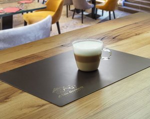 Подложка за маса 1040094